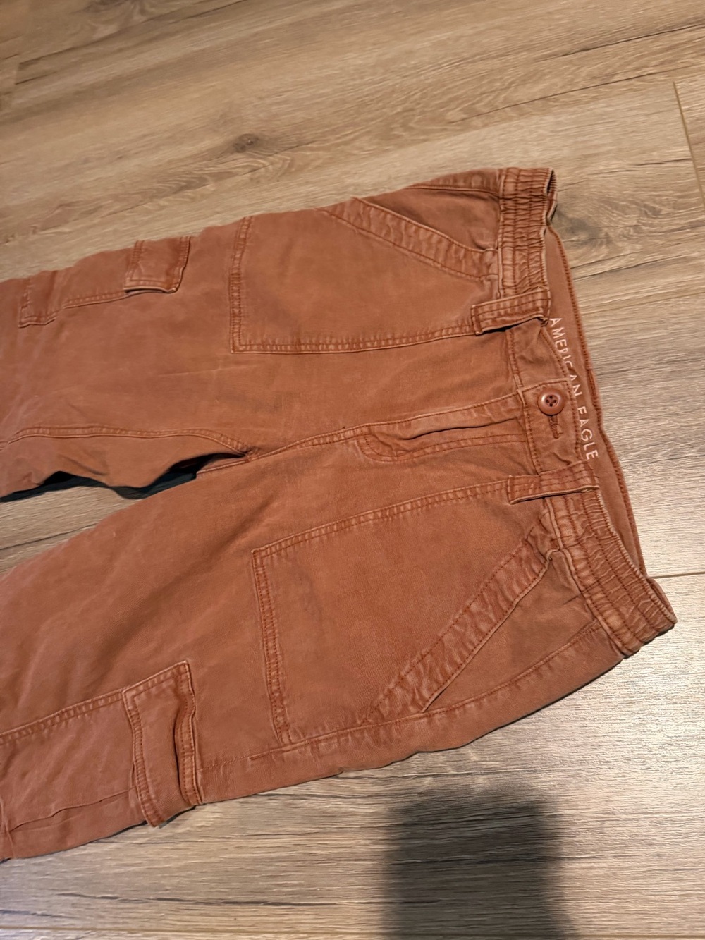 American Eagle Brown Cargo Stretch Straight Leg Pants Women’s 8 Short Mid Rise - Picture 3 of 9